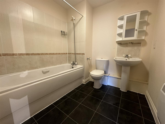 Property details 24 Regent Court, Albert Promenade, Halifax, HX3 0HD WS Residential